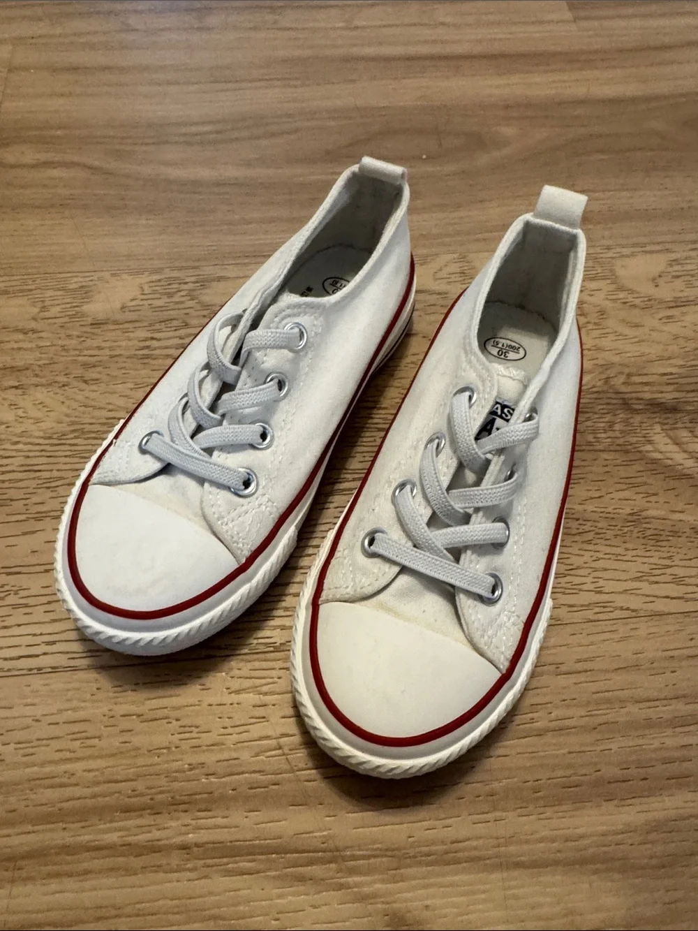 Skechers White Kids Sneakers with Red Stripe